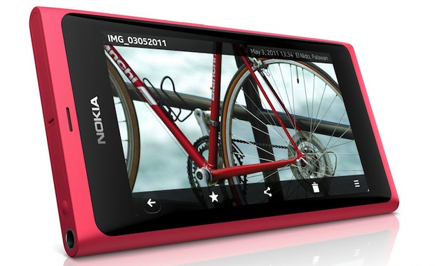 Nokia N9 Smartphone - Magenta