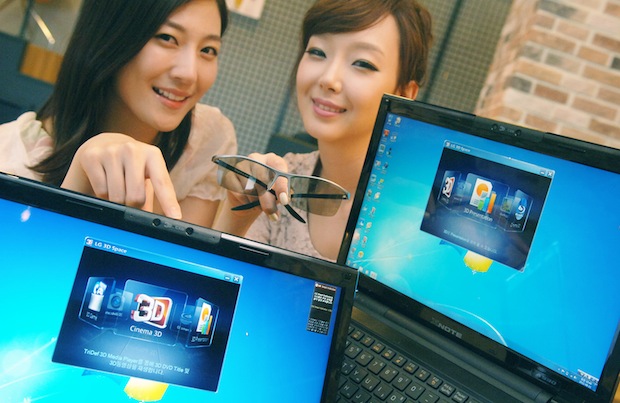 LG A530 Notebook with 3D Webcam and glasses