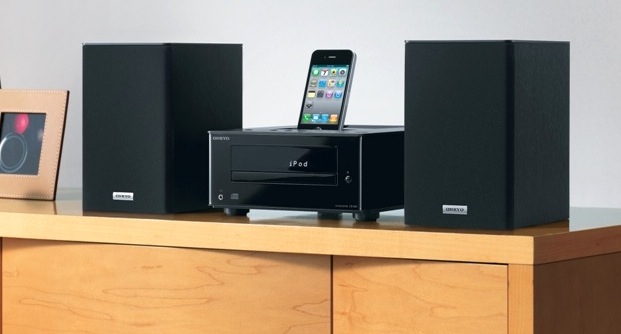 Onkyo CS-345 CD Mini System with iPod Dock