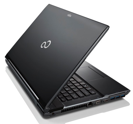 Fujitsu LIFEBOOK NH532 notebook