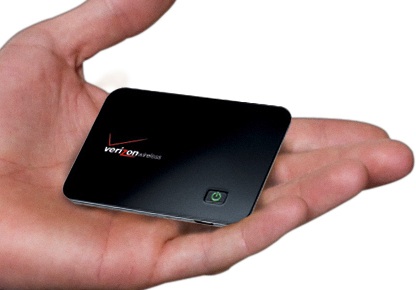 Verizon MiFi 2200 in hand