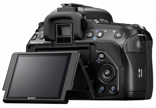 Sony DSLR-A500 Digital Camera