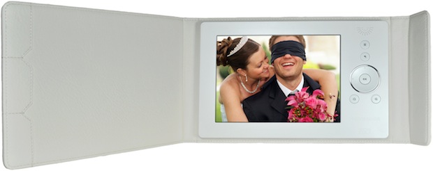 Digital Foci Photo Book Wedding in Pearl White