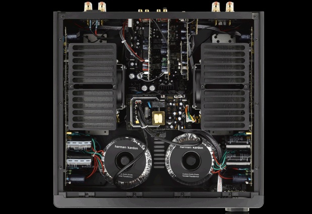 Harman Kardon HK 990 Integrated Stereo Amplifier - Top