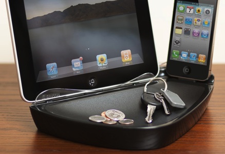 Griffin PowerDock Dual Charging Dock for iPad/iPhone with keys