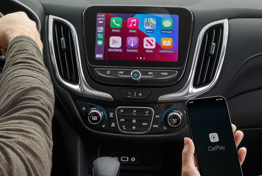2023-equinox-carplay