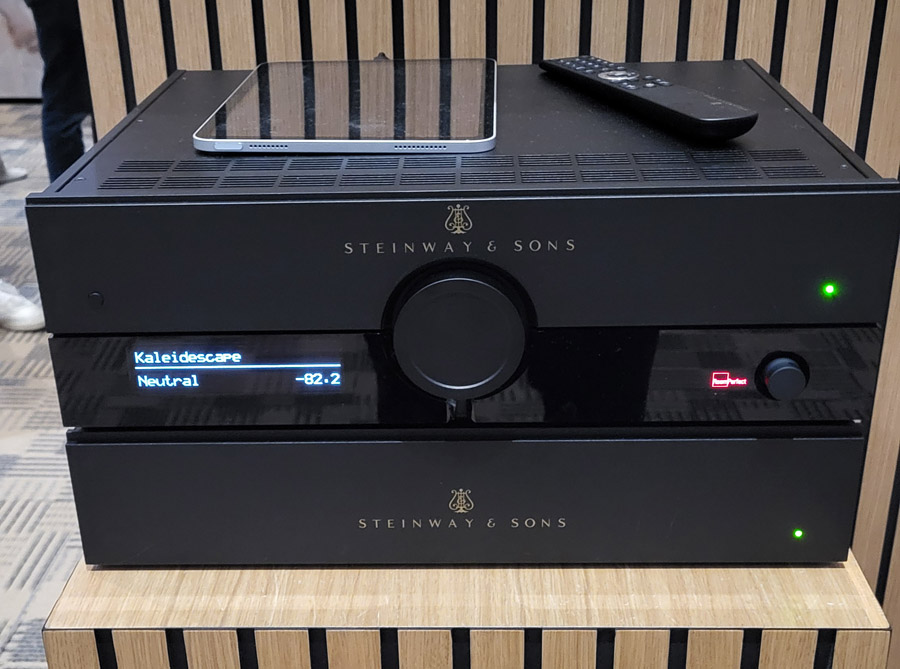20250906_112903-Steinway-and-Sons-amplification-900px