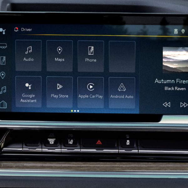 2026 Chevrolet Silverado Infotainment Screen with Apple CarPlay and Android Auto Buttons