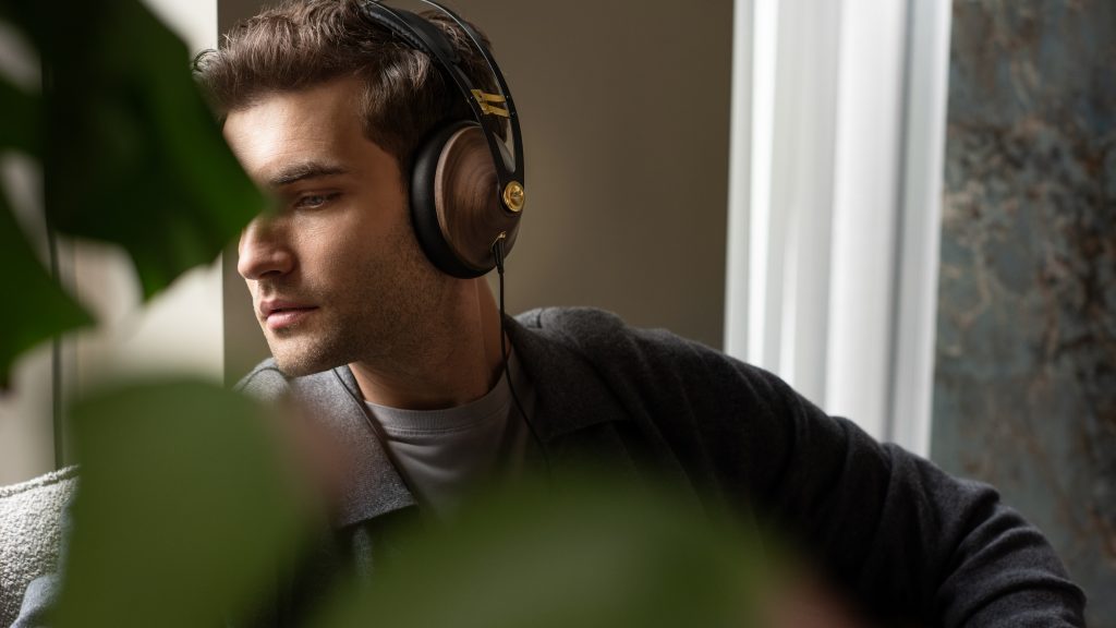 32 - 99 CLASSICS 2ND GEN - photo asset