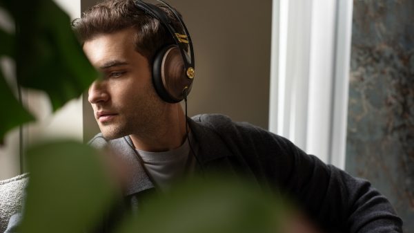 32 - 99 CLASSICS 2ND GEN - photo asset