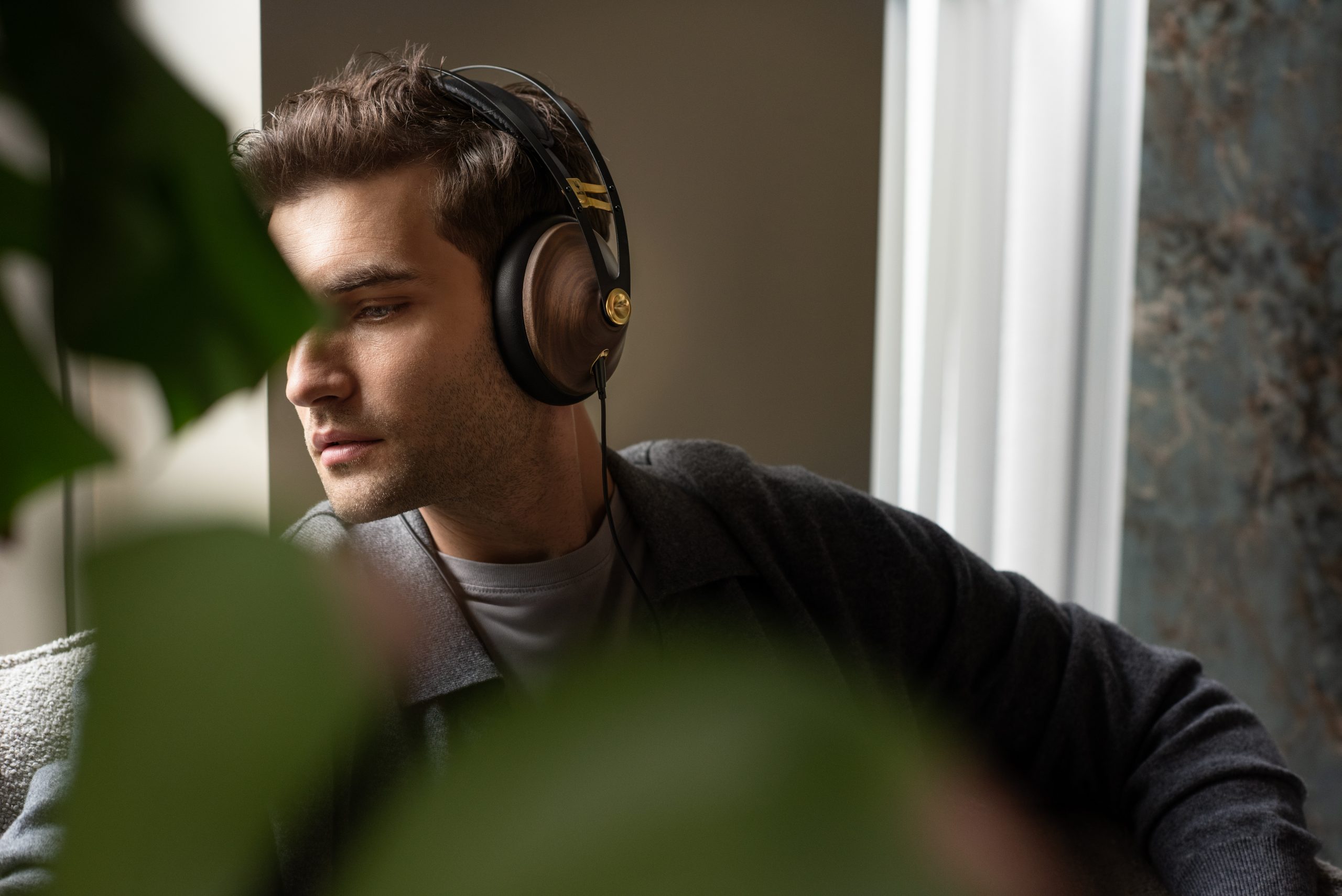 32 - 99 CLASSICS 2ND GEN - photo asset