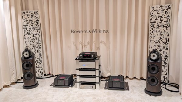 Bowers & Wilkins 801 Diamond D5 loudspeakers at HIGH END 2026.