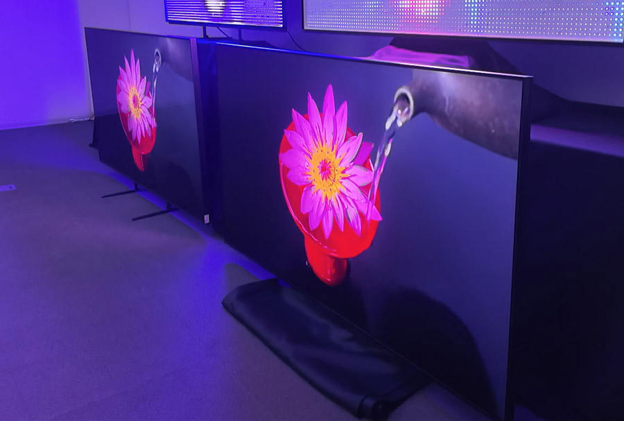 True RGB off axis 2 900px