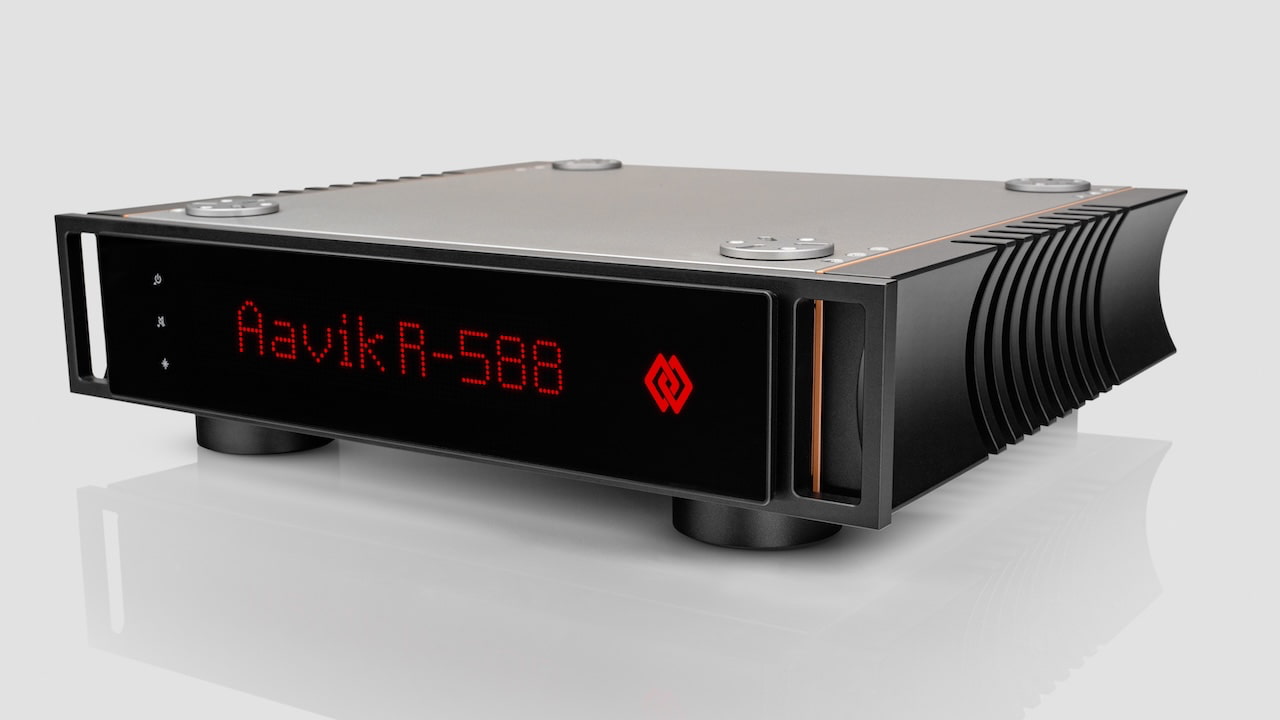 Aavik R-588 Phono Preamplifier Front Angle