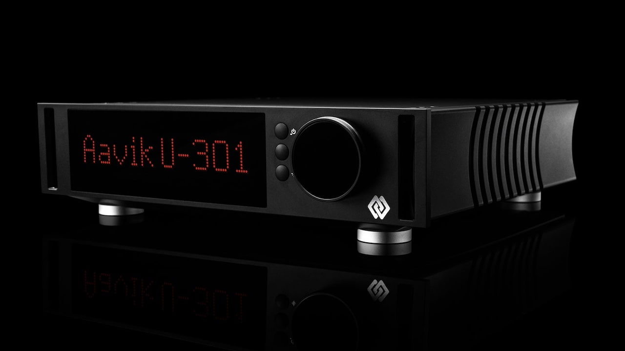 2026 Aavik U-301 Unity Amplifier Front Angle