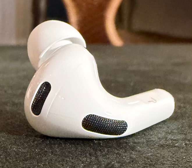 airpods-pro-3-earbud
