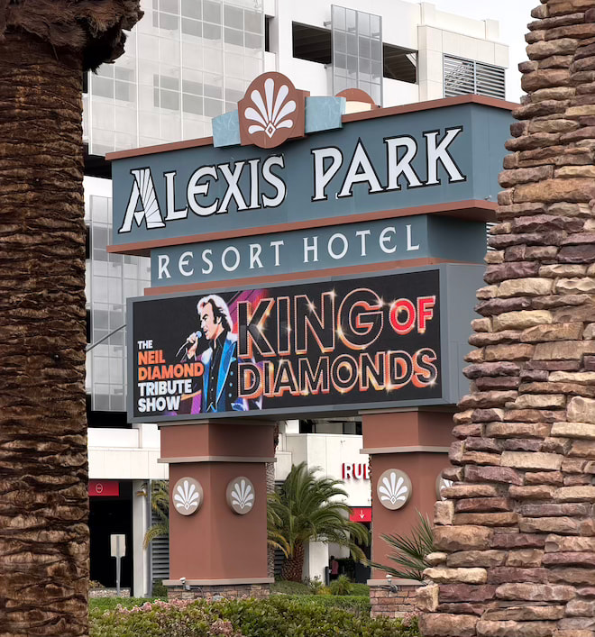 alexis-park-resort-hotel-sign-2025-03-21