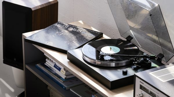 2026 Andover-One DD Direct Drive Turntable Lifestyle