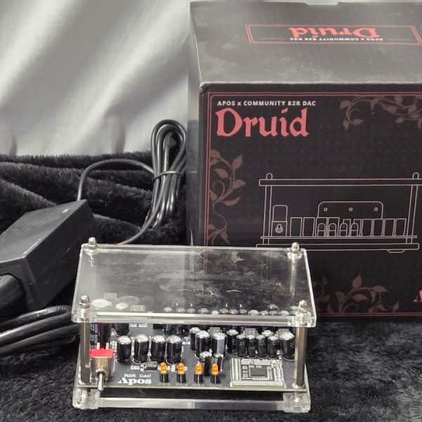 Apos x Community Druid R2R DAC with box