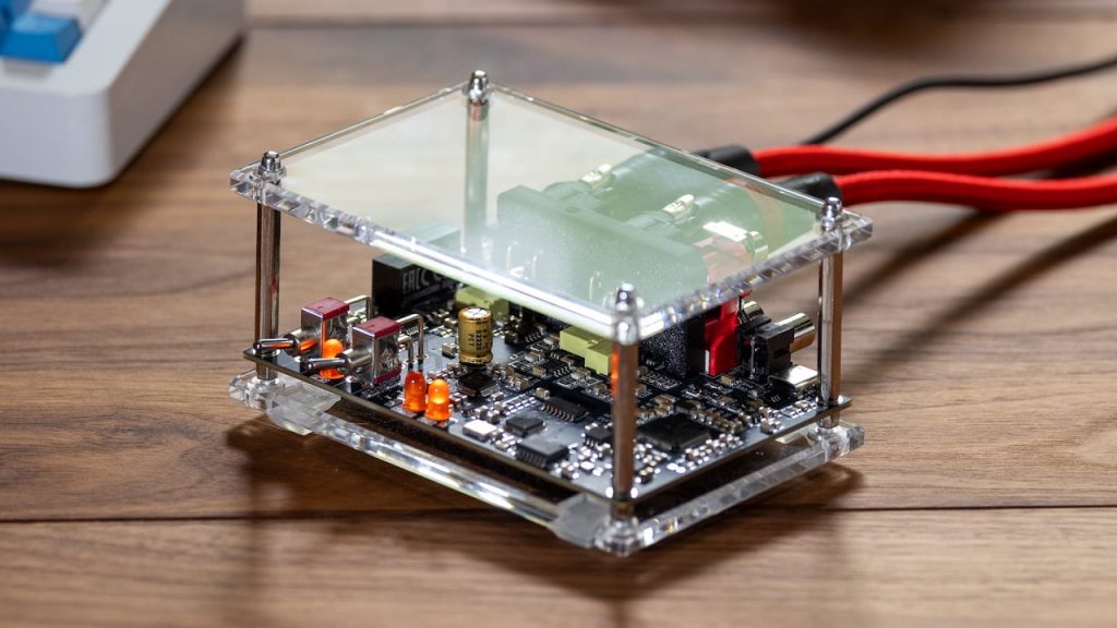 Apos x Geshelli Merlin AKM Desktop DAC