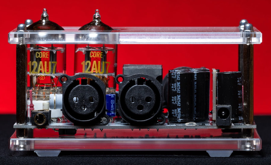 apos-gremlin-tube-headphone-amp-rear