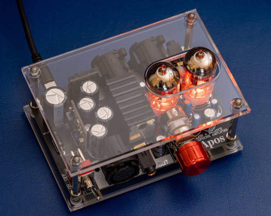 apos-gremlin-tube-headphone-amp-top-angle-left