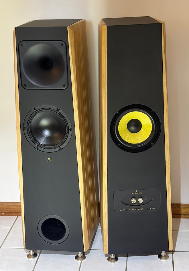 atlantis-labs-at-23-pro-loudspeakers-front-back