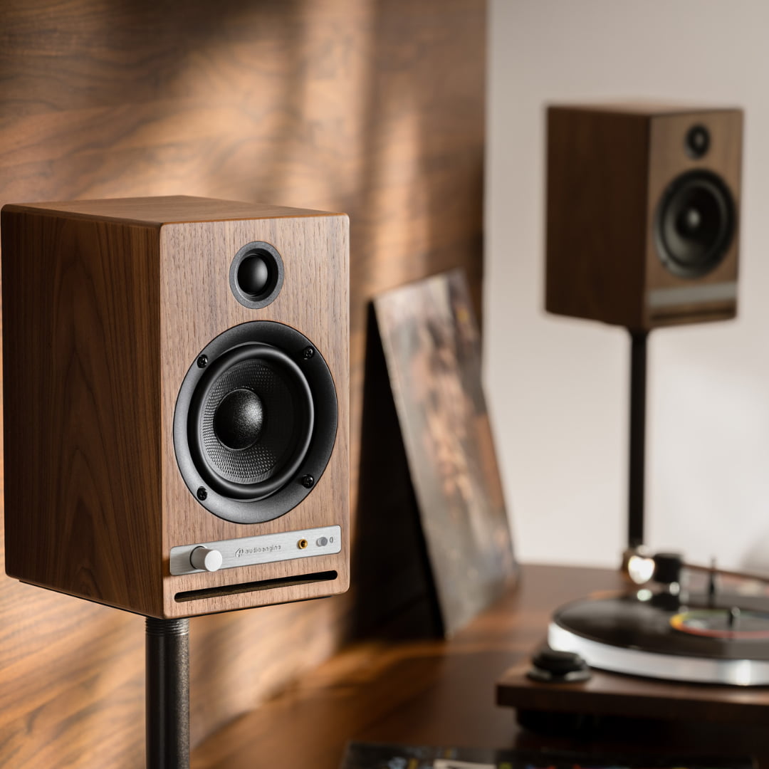 audioengine-hd4-speakers-walnut-lifestyle