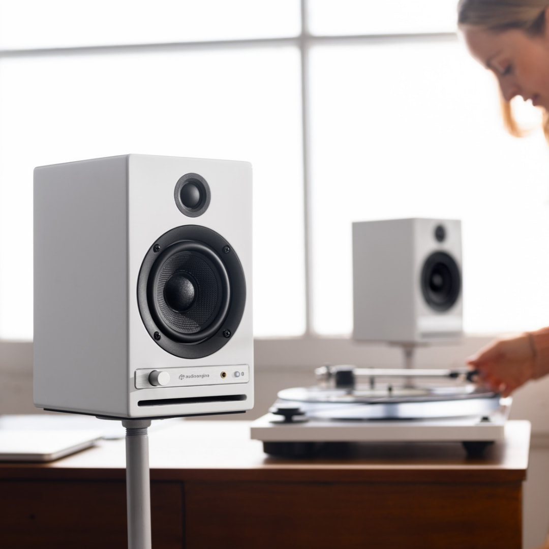 audioengine-hd4-speakers-white-lifestyle