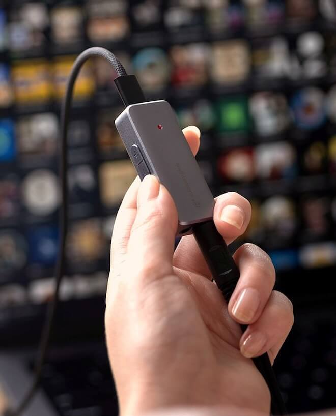 audioengine-hxl-dongle-dac-in-hand