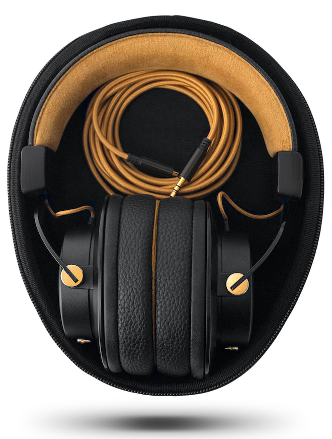 baum-audioellipse-wired-headphones-inside-case