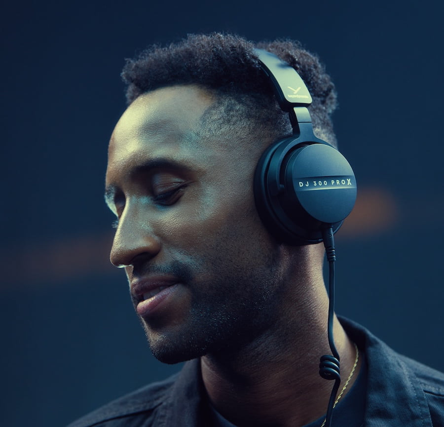 Beyerdynamic DJ 300 PRO X Headphones Lifestyle