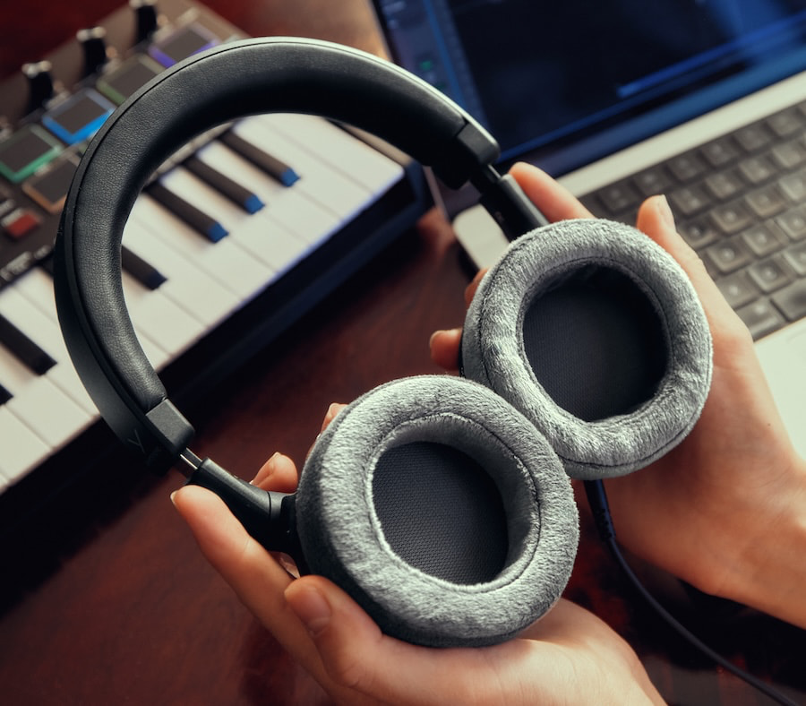 beyerdynamic-dt-270-pro-headphones-earpads