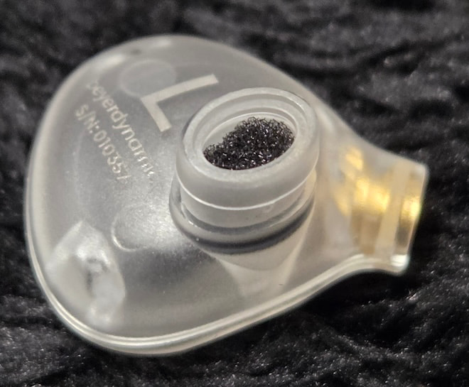 beyerdynamic-dt-30-ie-iem-shell