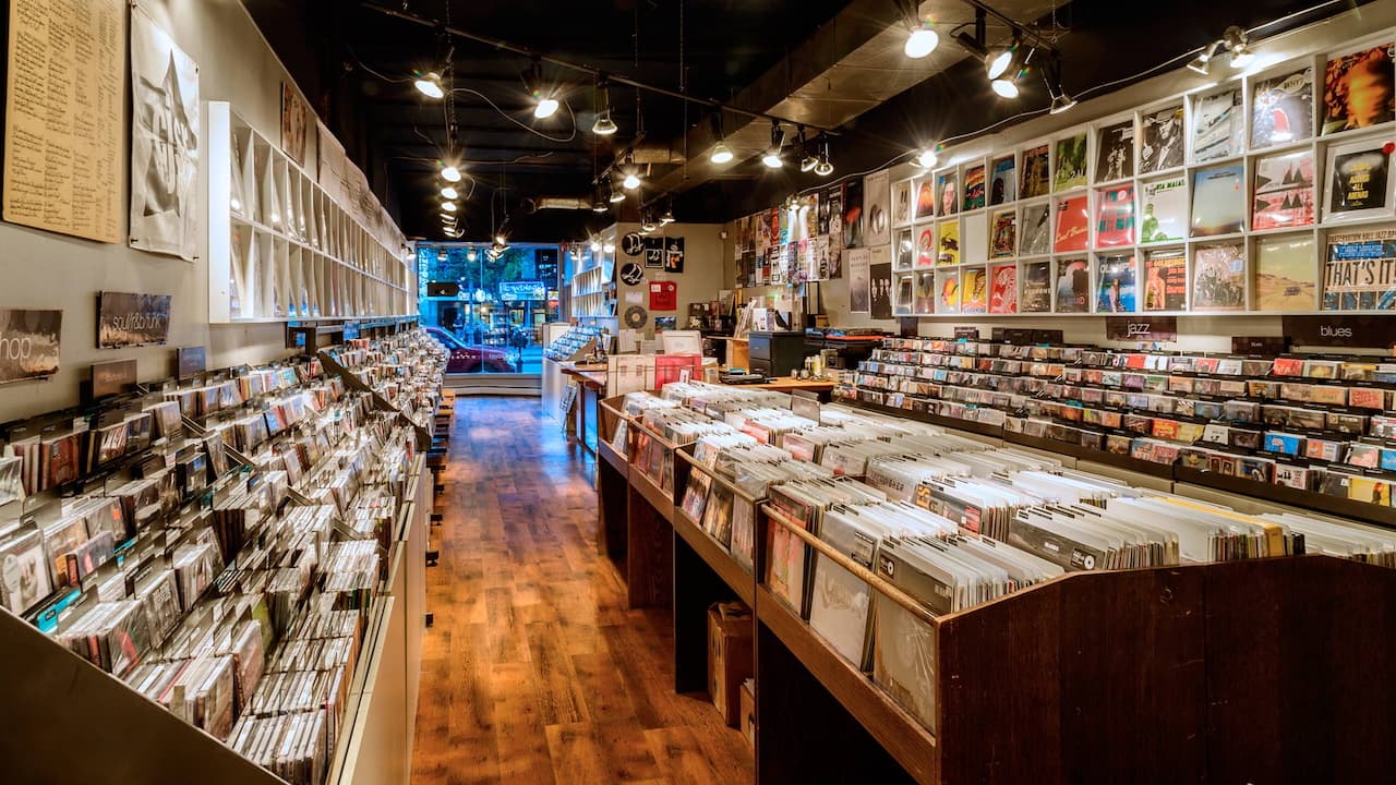 BLACKBYRD MYOOZIK record store in Canada