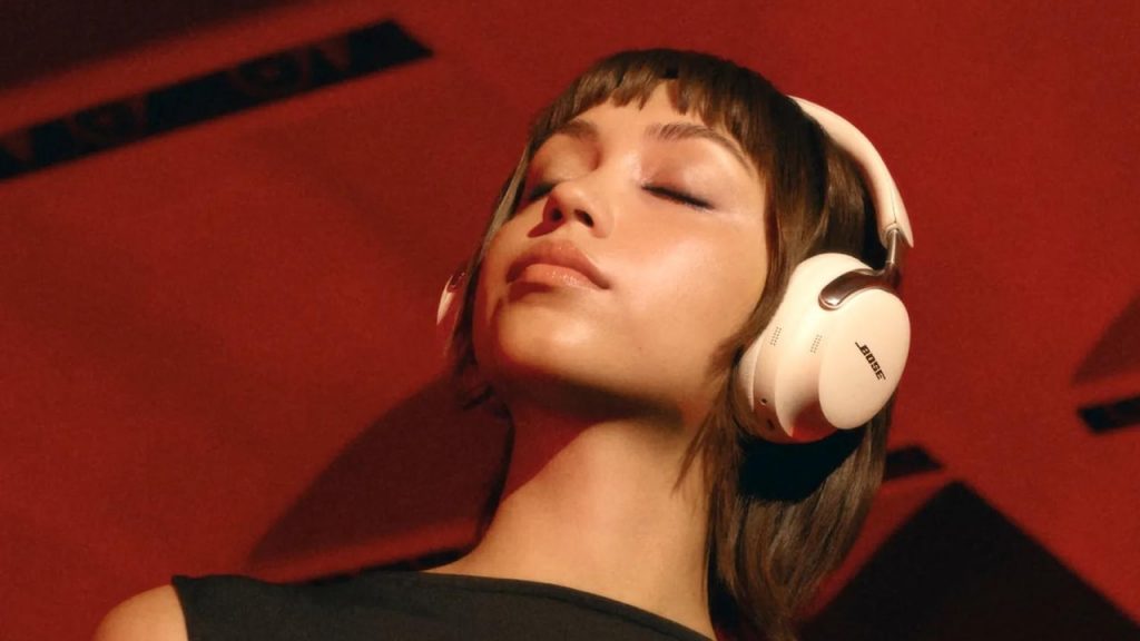 Bose QuietComfort Ultra Headphones 2nd Gen White Lifestyle