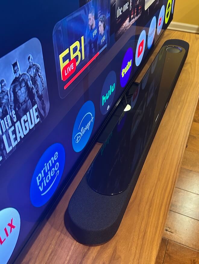Bose Ultra Lifestyle Soundbar Black in front of TV