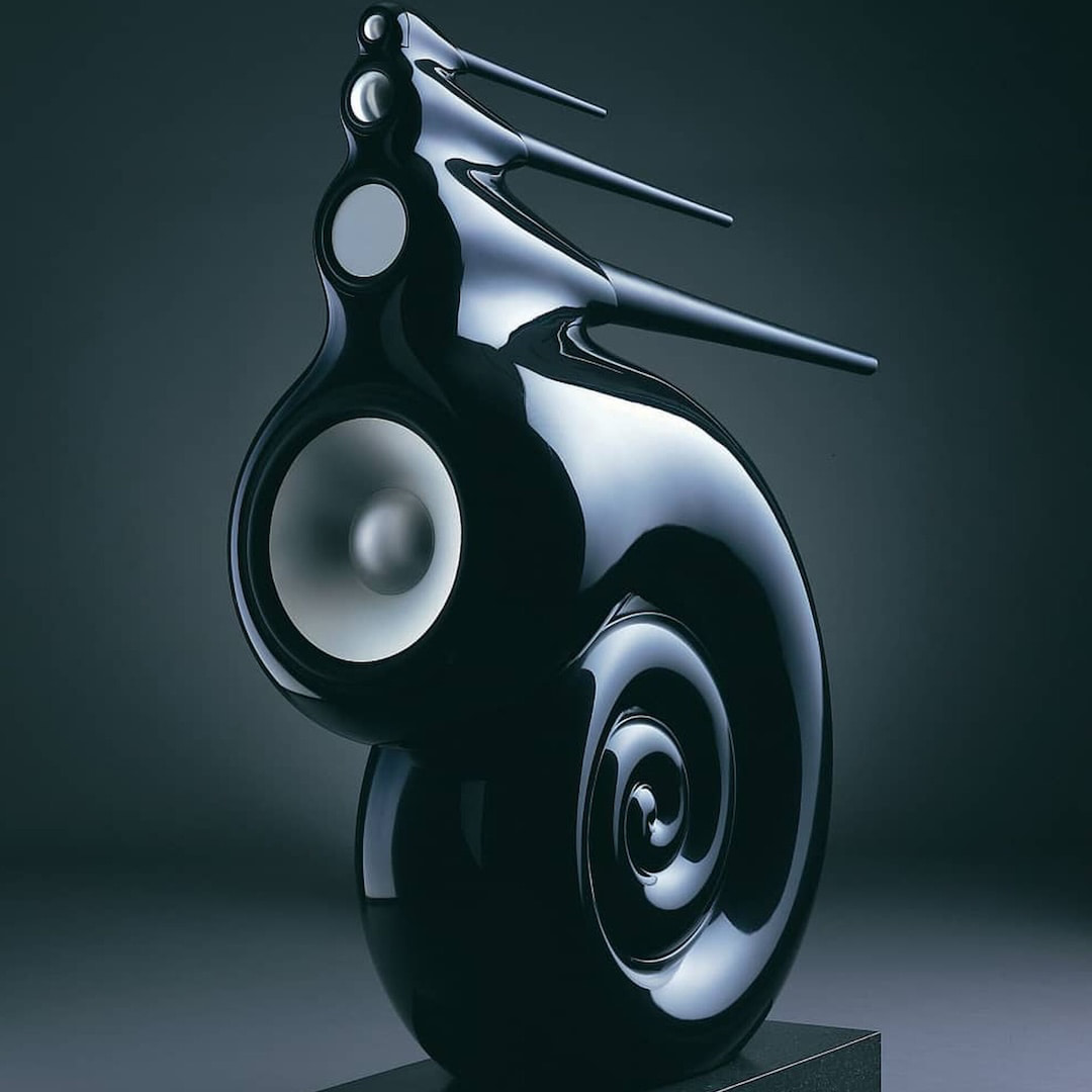 bowers-wilkins-nautilus-black