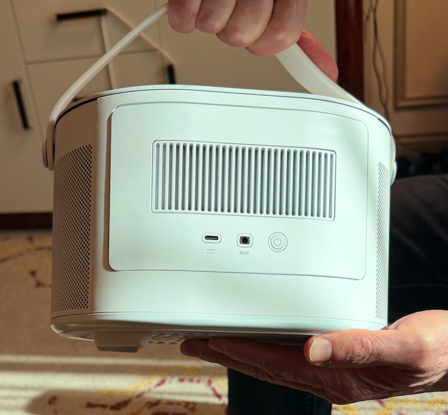 brane-x-white-rear-usb-c