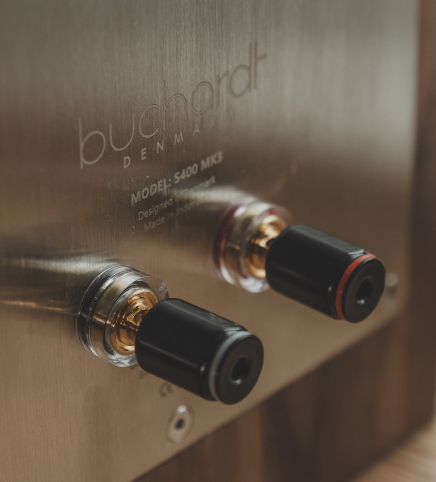 buchardt-s400-mkiii-speaker-terminals-rear