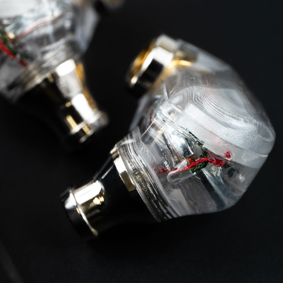 campfire-audio-iris-iem-interior