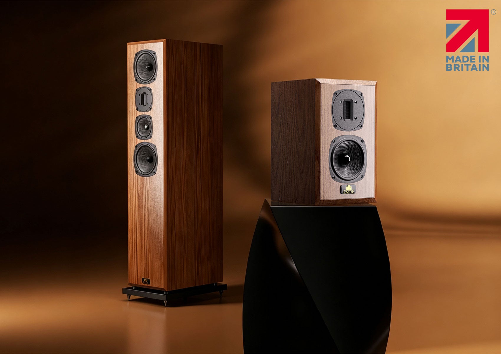 castle-walmer-loudspeakers-walnut