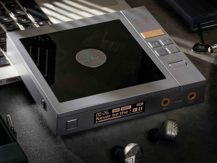 cayin-cp6-portable-cd-player-angle-top