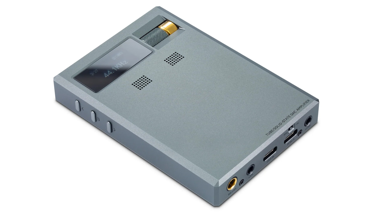 Cayin RU9 Portable Nutube USB DAC/Head-Amp Dongle Front Angle