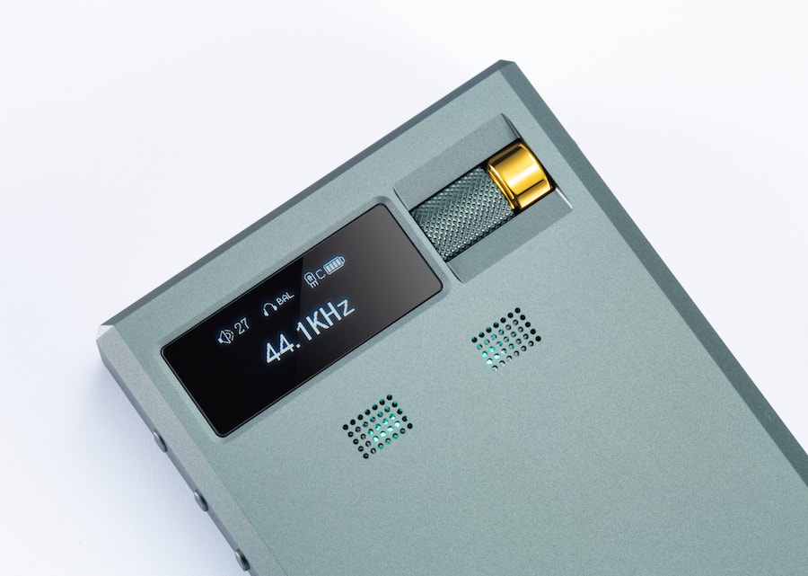 cayin-ru9-top-closeup