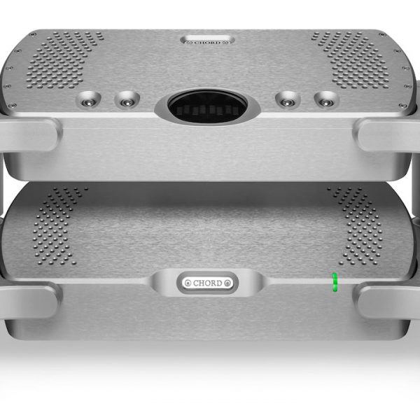 Chord Electronics Quartet Upscaler with rack in silver front