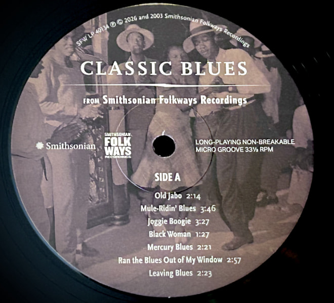 classic-blues-from-smithsonian-folkways-recordings-vinyl-label