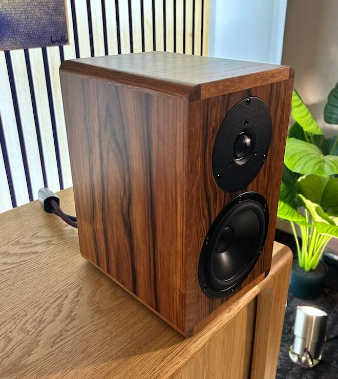 dynaudio-legend-axpona-2026