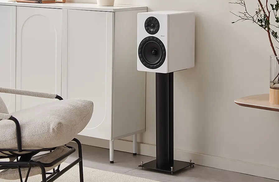 elipson-prestige-facet-ii-8b-loudspeaker-white-lifestyle
