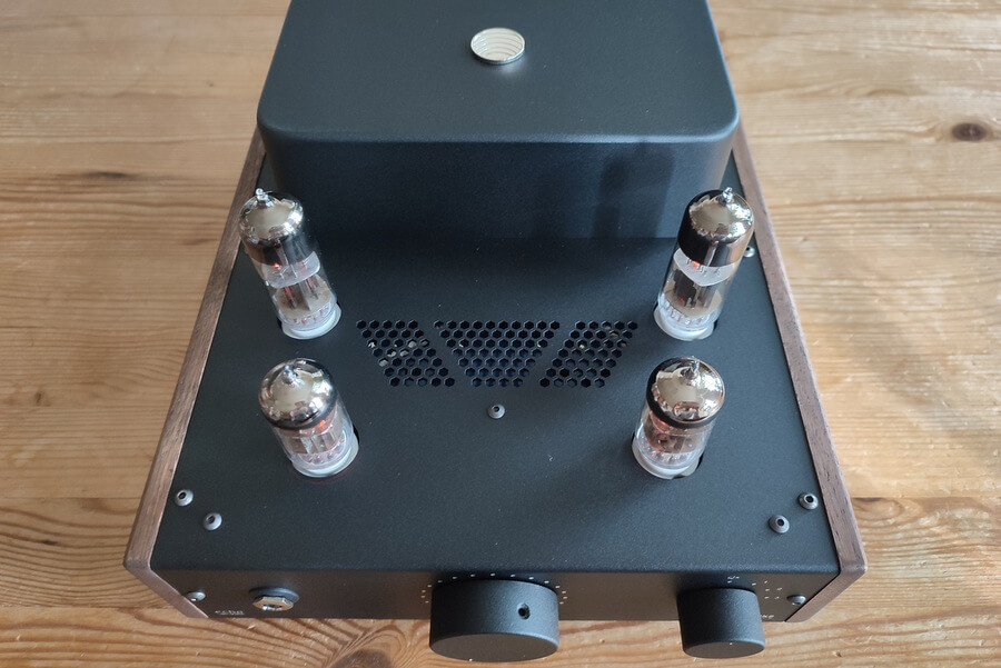Feliks-Audio-Echo-Vibe-top
